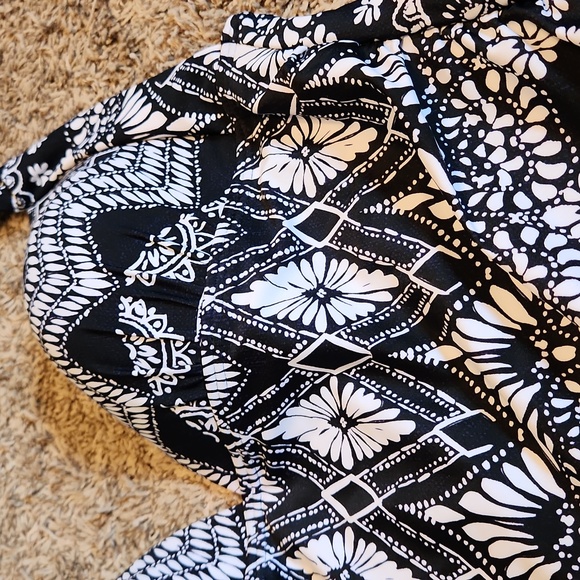 St.John's Bay Tankini Top - Picture 2 of 9